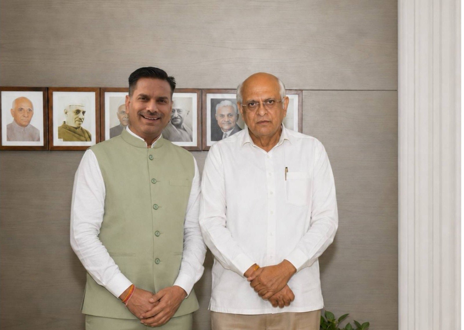 Chitresh Soni with senior leadership